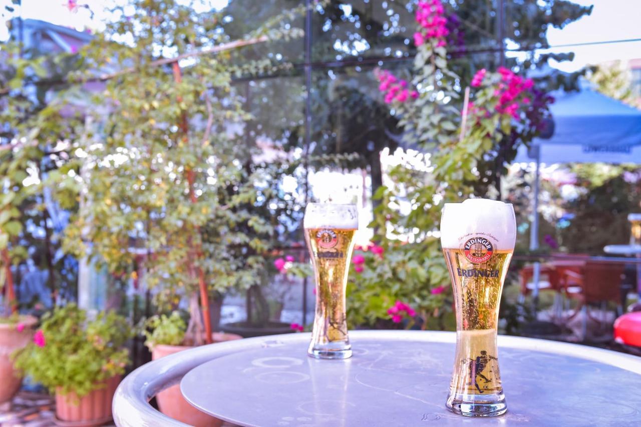 Jurgen Hotel Rinas